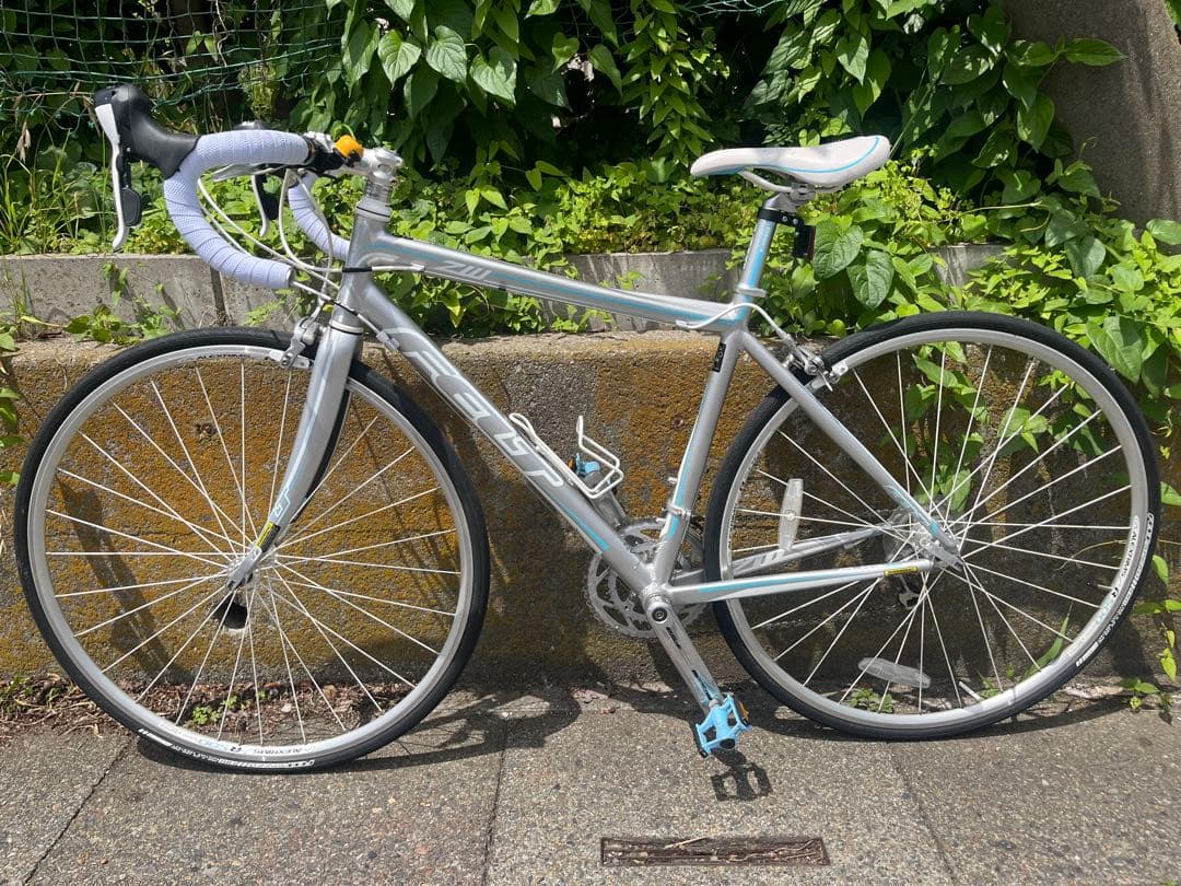 FELT Women ZW95 2011 ロードバイク シルバー アルミ