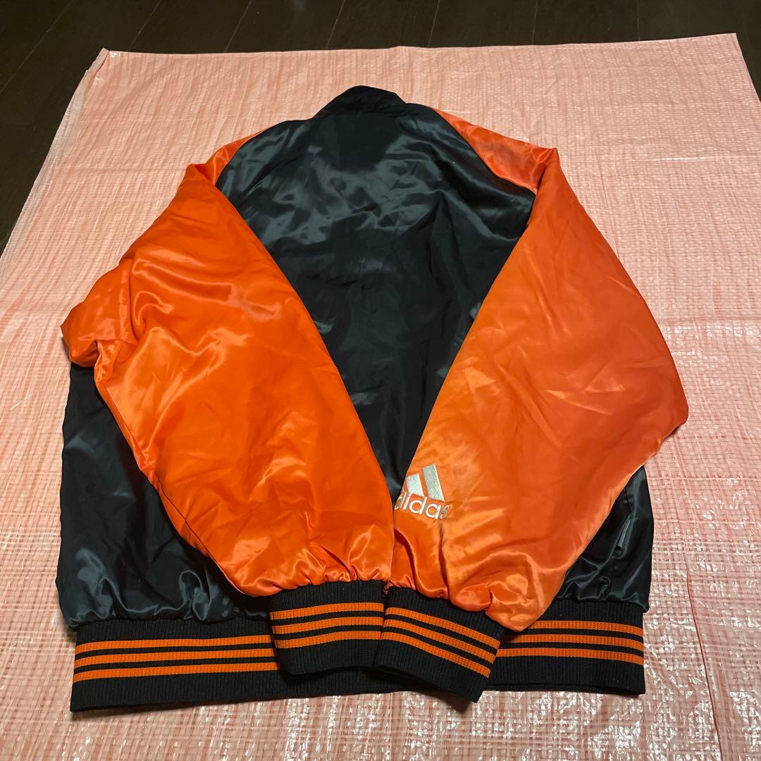u*f様 ジャイアンツadidasメンズジャンパーMサイズ美品♡