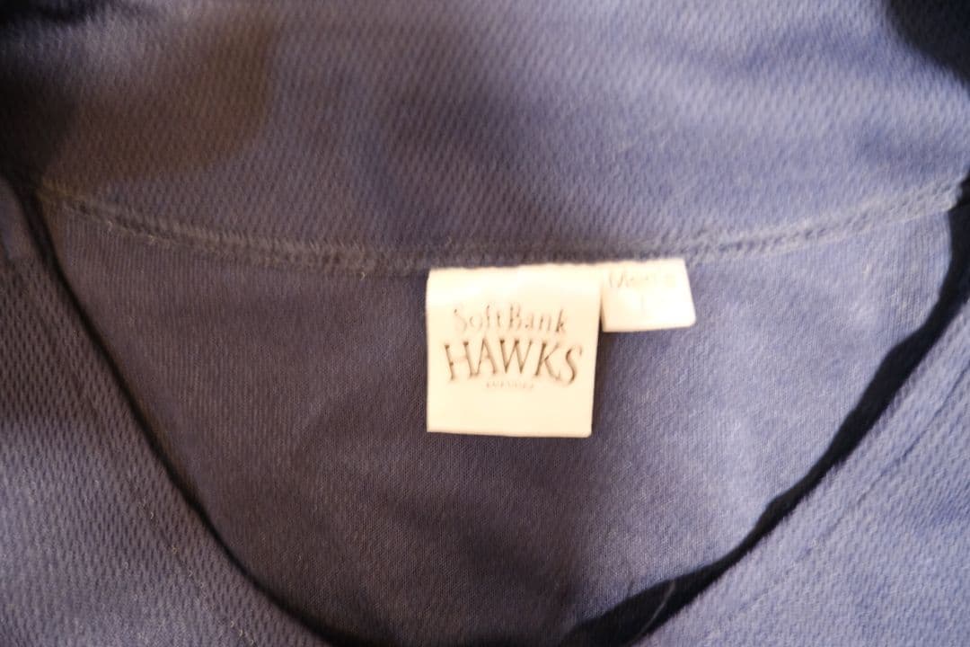 ソフトバンク　ユニ５着、応援グッズ９点