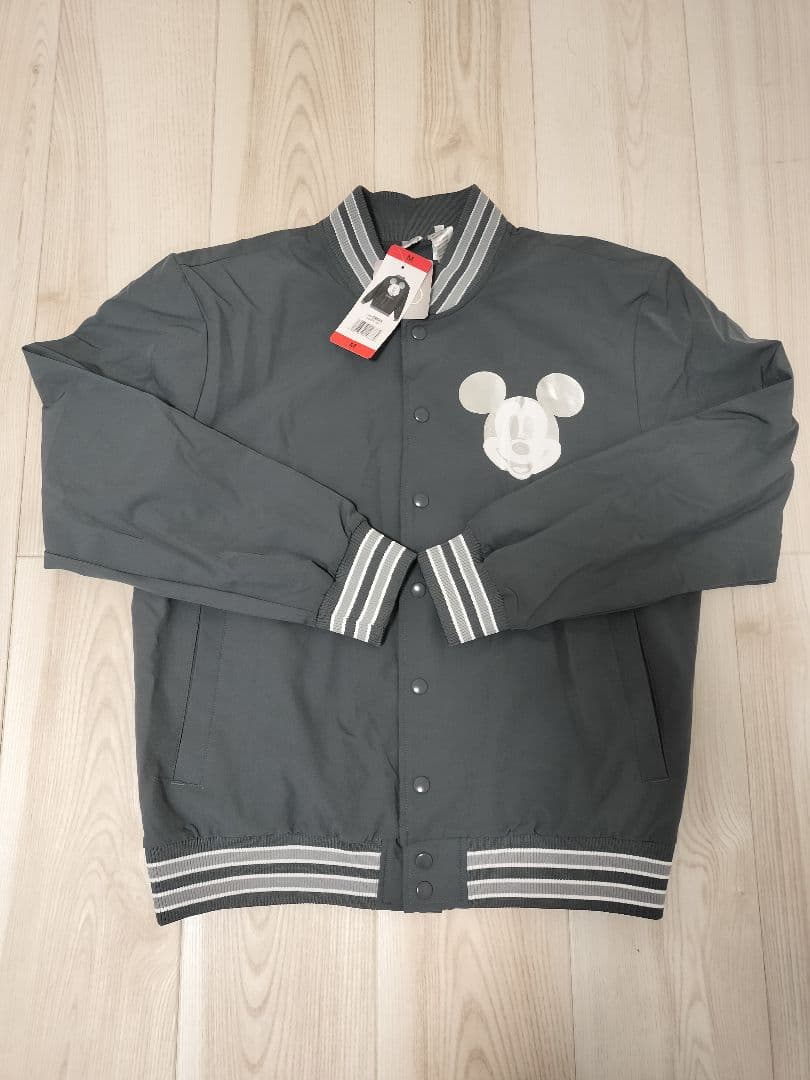 新品タグ付き】ディズニー100周年 スタジャンジャンパー/スタジャン