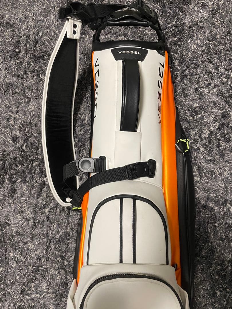 Vessel キャディバッグ ホワイト・オレンジ・ブラック