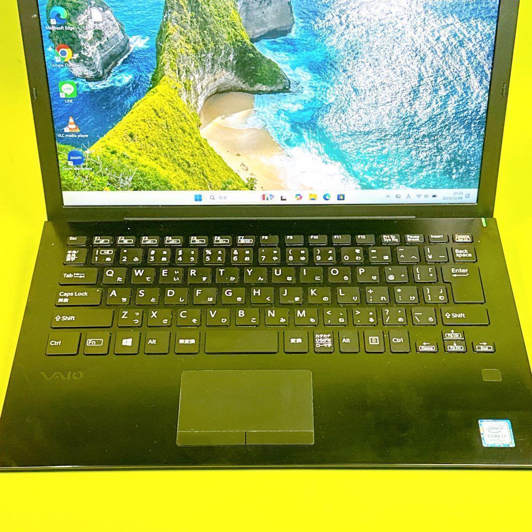 16GB 極速i7‼️windows11 SSD薄型ノートパソコン カメラ軽量