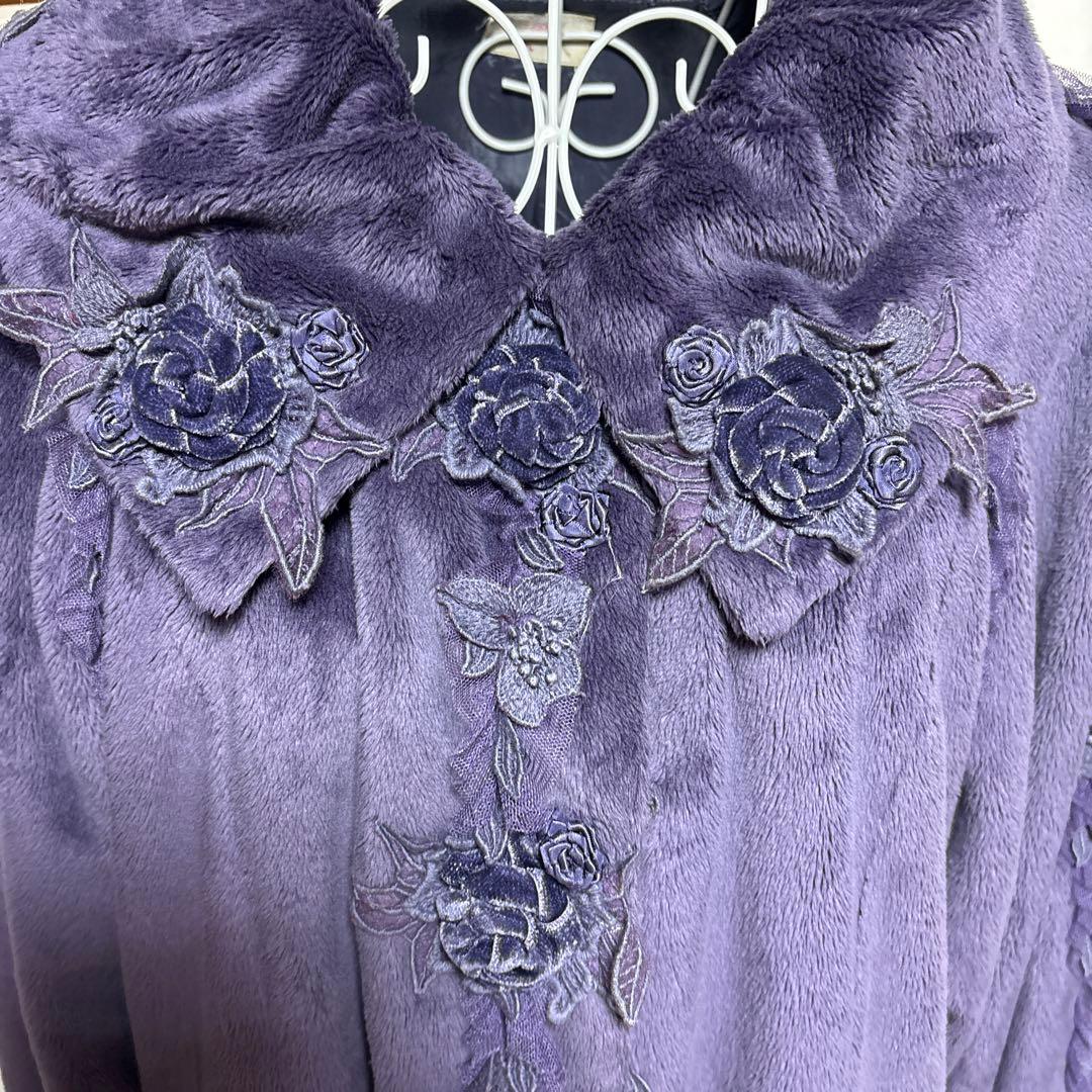 アトリエまりこ　紫色 花の刺繍 長袖オーバー