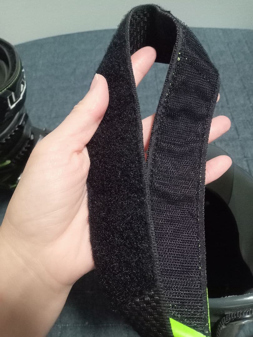 LANGE スキー靴 90 ブラック/グリーン　26cm 26.5cm