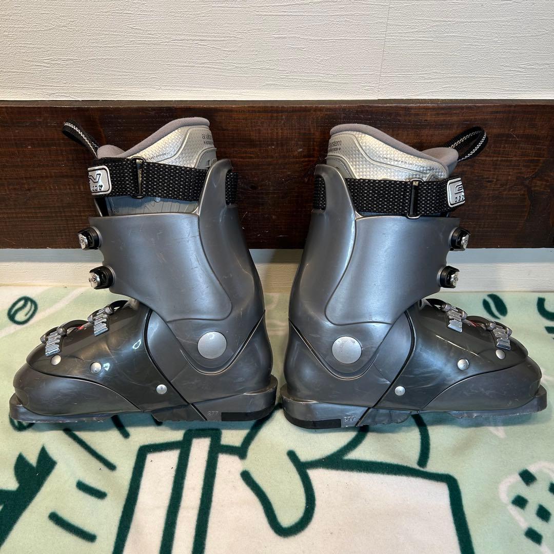 ◇美品◇ KNEISSL BIGFOOT 64cm ブーツ　22〜22.5cm