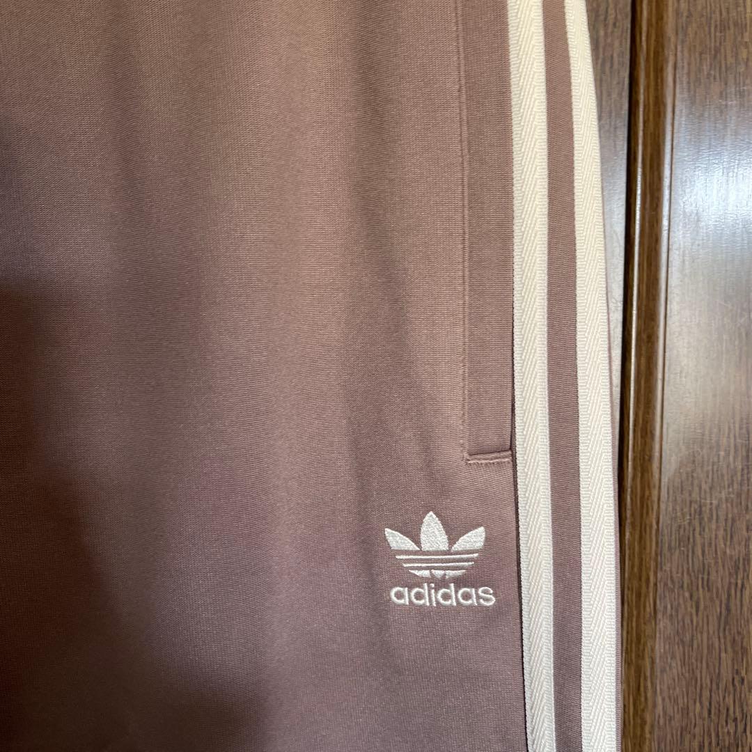 新品タグ付き　adidas✖︎green label ジャージパンツ