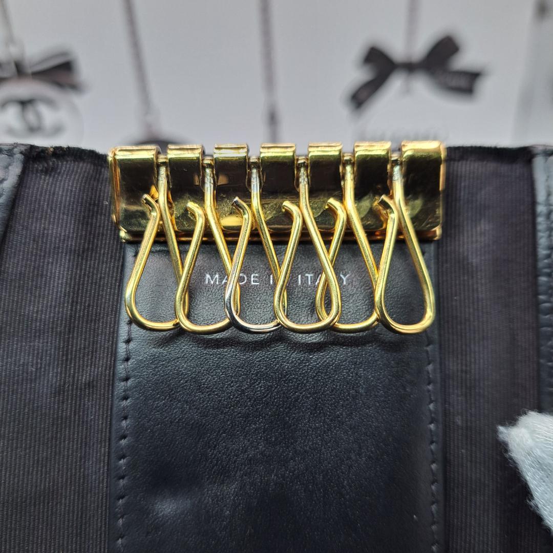 CHANEL 　マトラッセ　キーケース　ブラック　財布
