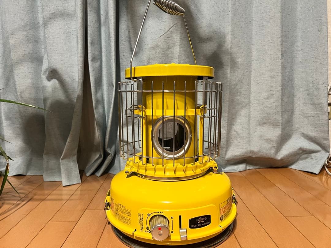 美品　アラジン　ポータブルガスストーブ　イエロー