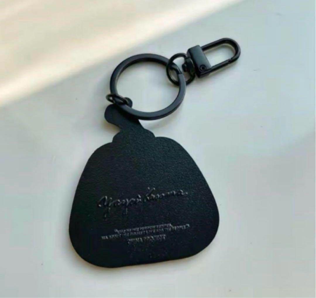 草間弥生キーホルダー 中国限定 新品未使用品 - メルカリ