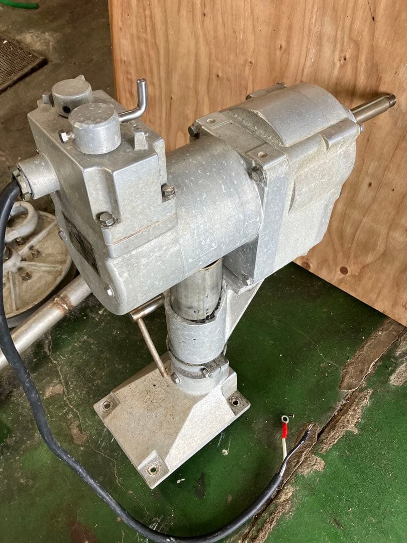 ヤングネット・ラインホーラ ローラー 岩崎電機工業 - メルカリ