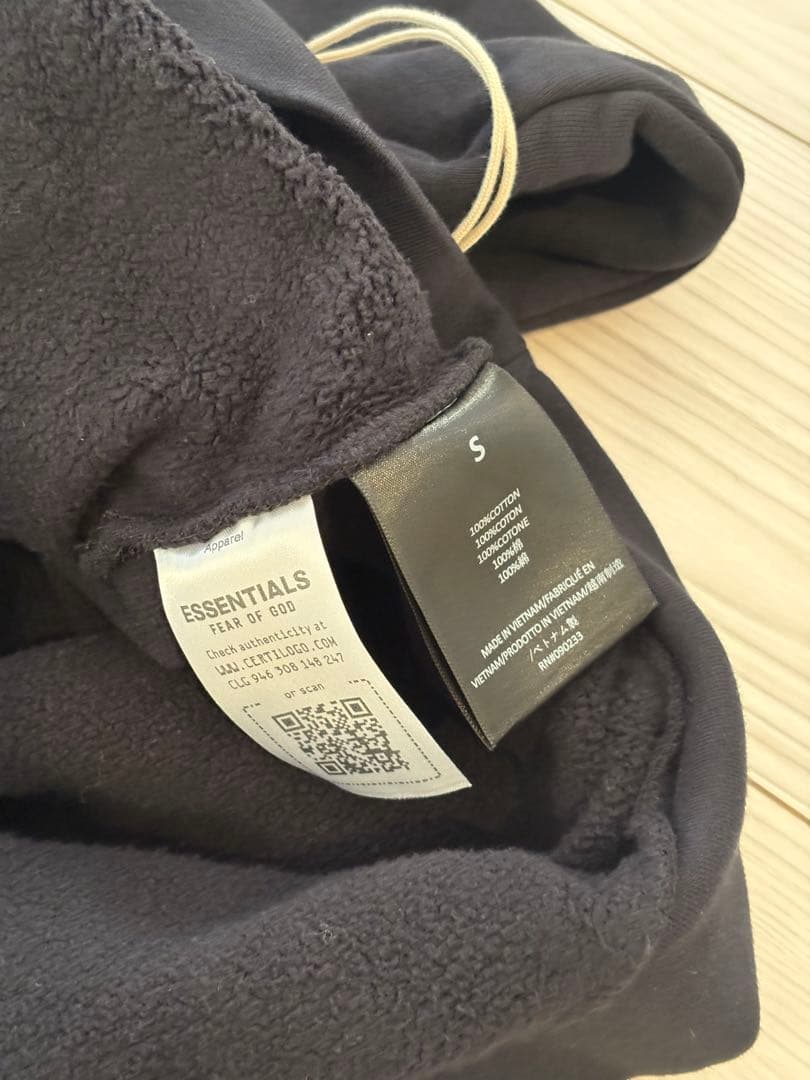 ESSENTIALS  COMING スウェット Sサイズ