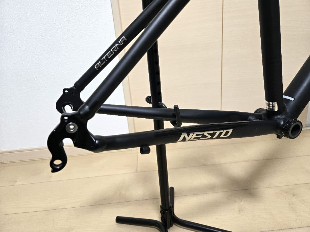 ネスト オルタナ ロードバイクフレーム　430mm