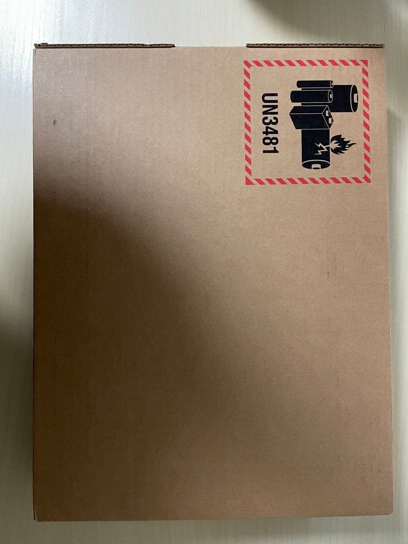 MacBook Pro M5 14インチ 16GB 512GB