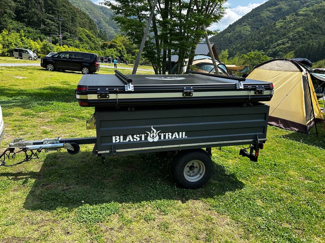 ダブルサイズキャリア付ルーフテント アルミ材質 ワイルドランド