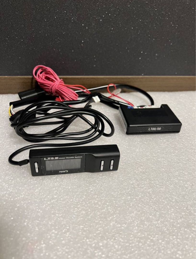 TOM'S L.T.S.Ⅲトムス スロットル,コントローラー スロコン IS-F