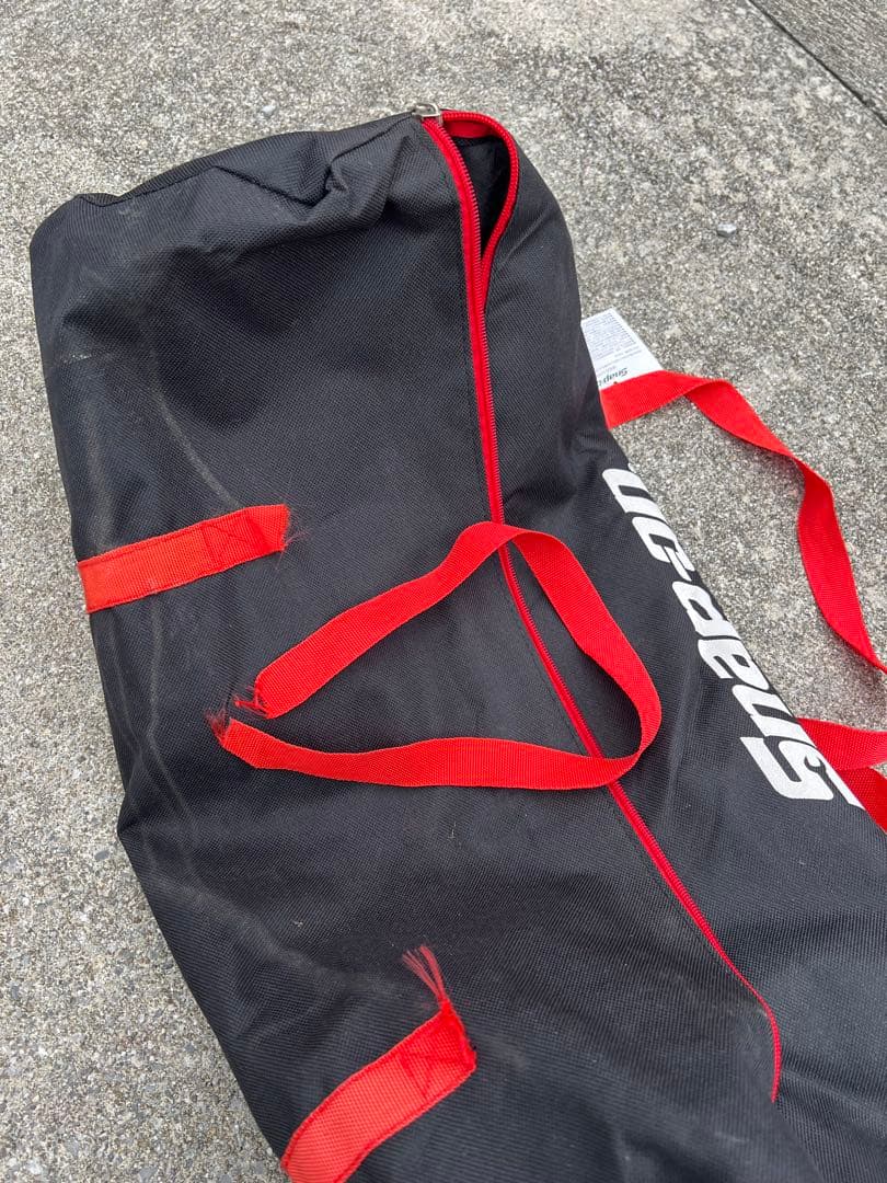 Snap-on 折りたたみ椅子とテーブルセット