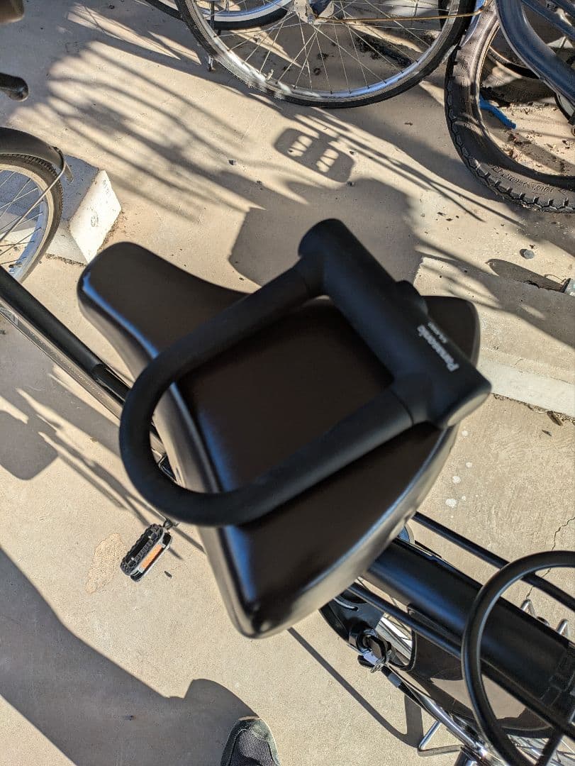 直接引取限定】電動アシスト自転車 後輪タイヤ、チェーン類新品