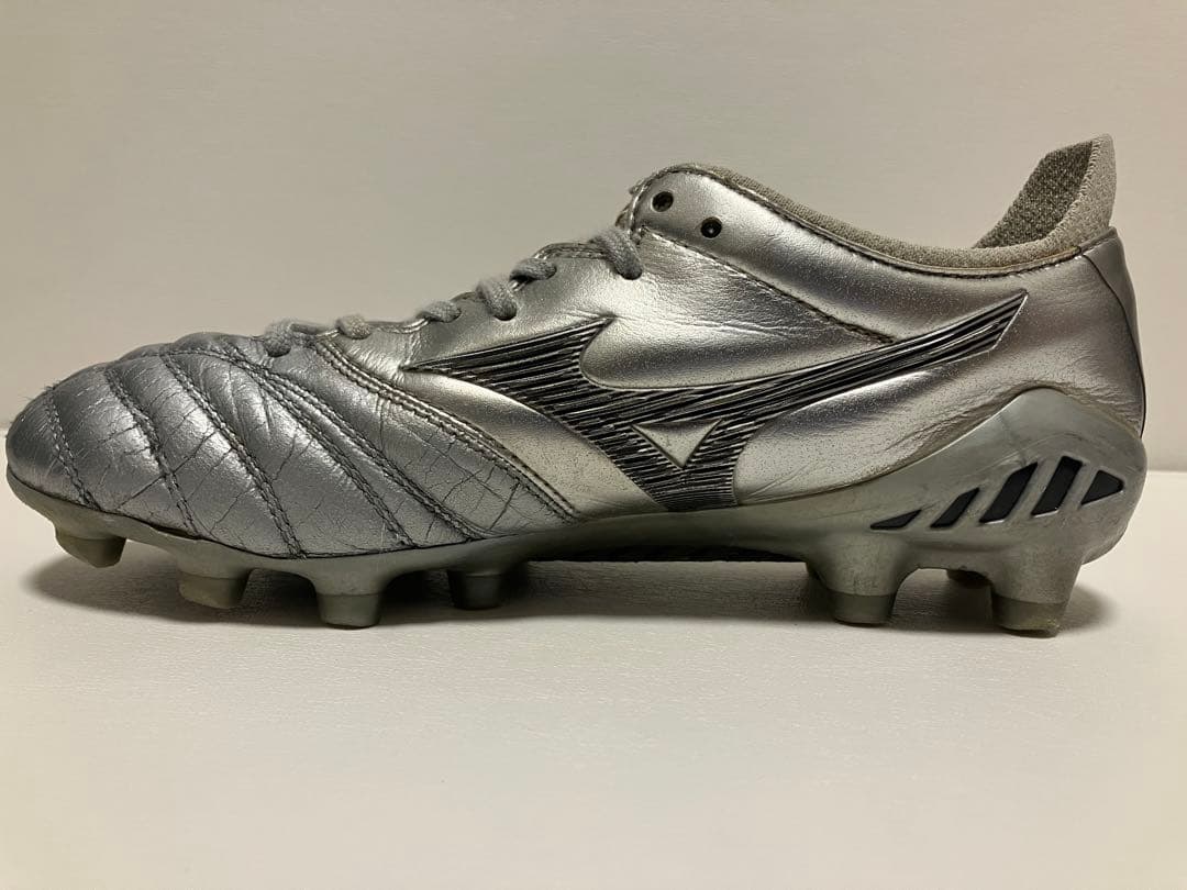 【値下げ】モレリアネオ3 JAPAN 限定カラー 23cm