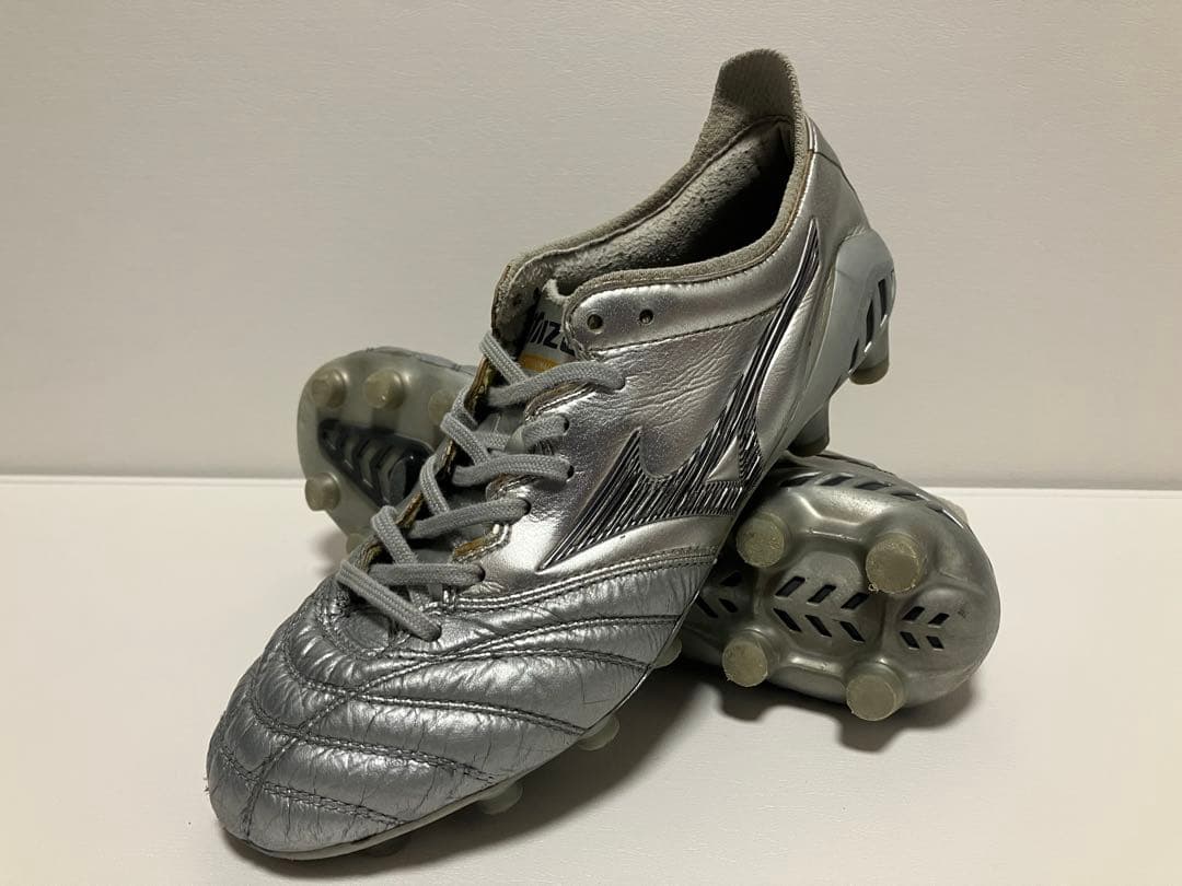 【値下げ】モレリアネオ3 JAPAN 限定カラー 23cm