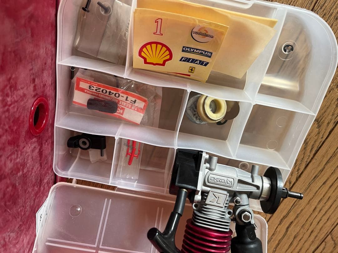 【廃盤品】週刊フェラーリ　ラジコンカー プラモデル　1〜100巻セット