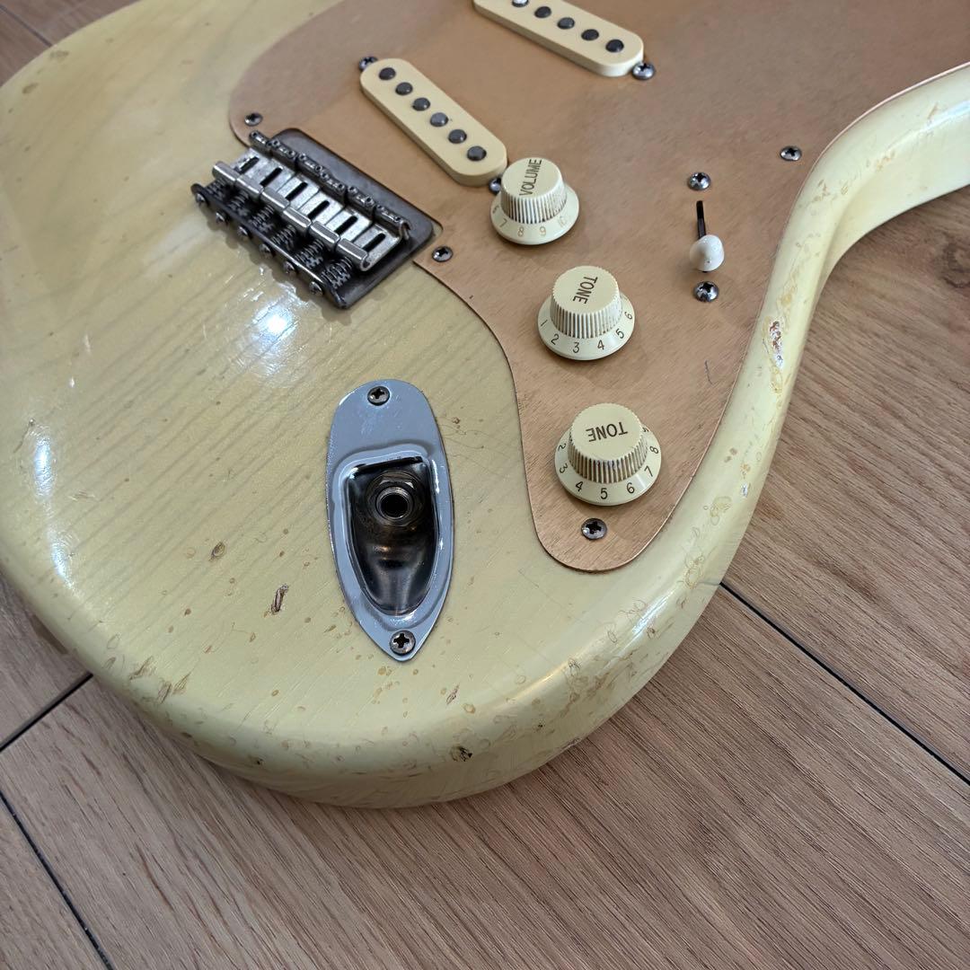 MOMOSE VST-DX カスタムオーダー ストラトキャスター 旧ロゴ