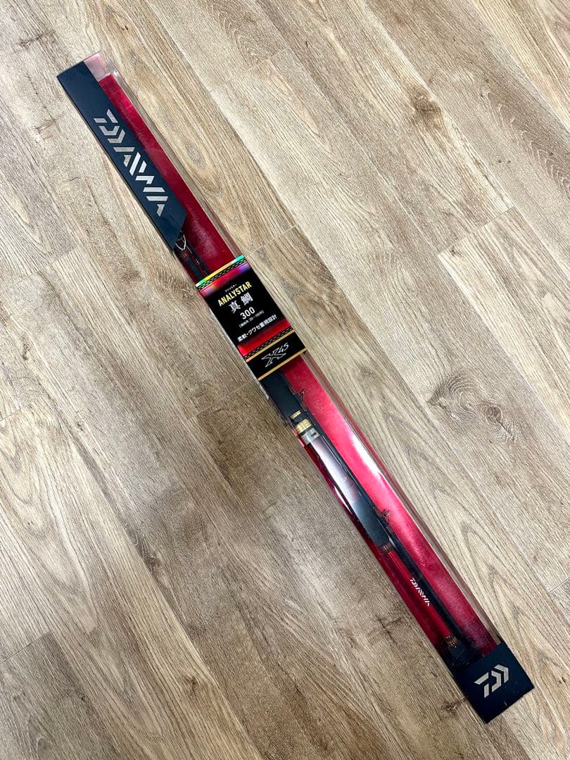 ダイワ アナリスター 真鯛 300 船竿 3.0m [2回使用・美品]