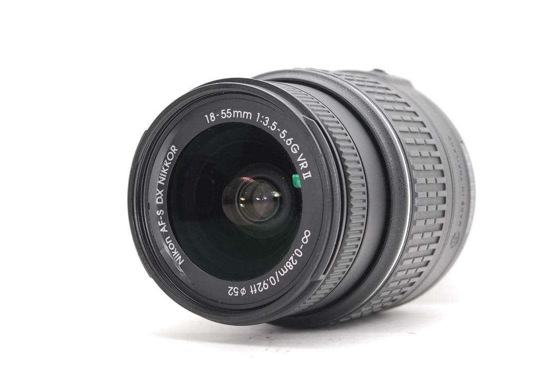 【希少カラーモデル】Nikon D3300　スマホ転送　レッド　2416万高画質