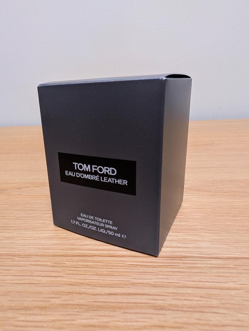 新品 TOM FORDトム フォード Eau d'Ombre Leather
