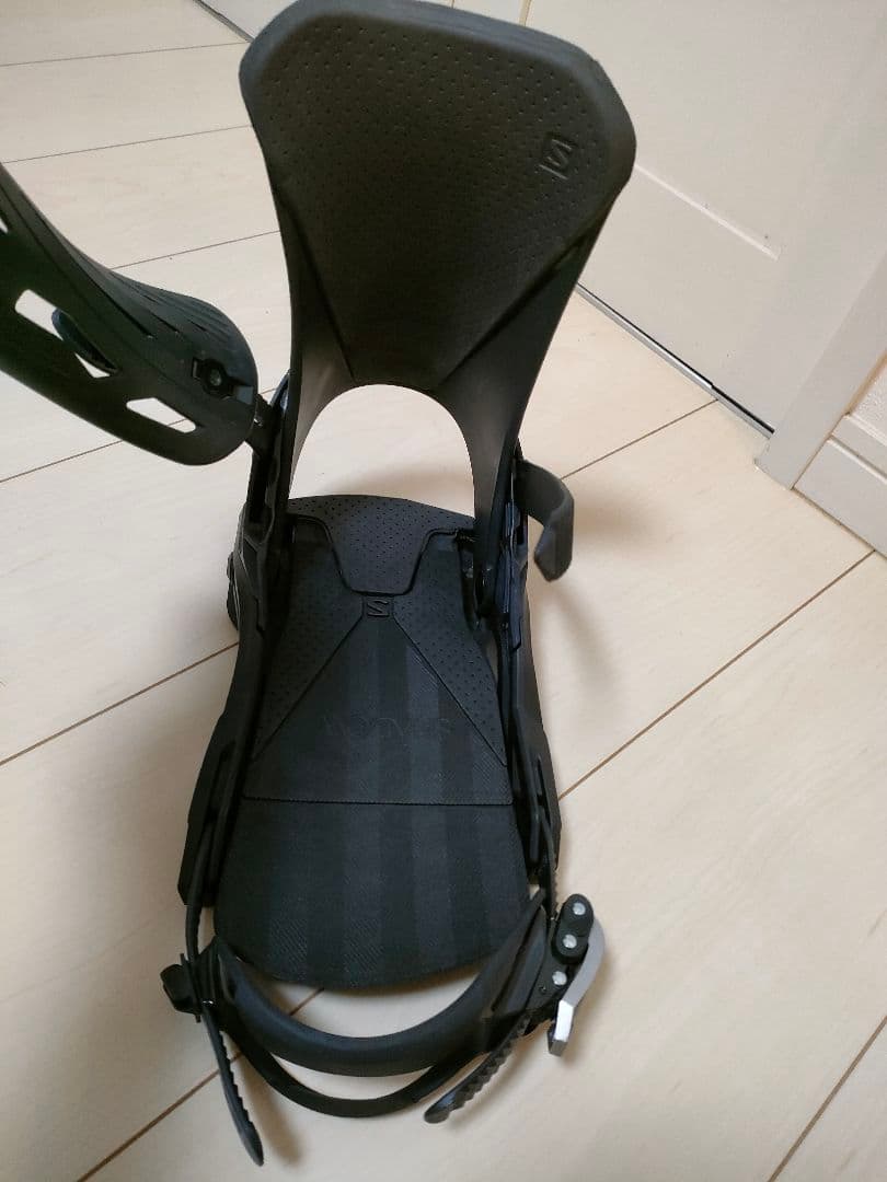 SALOMON DISTRICT ビンディング Mサイズ 22−23 ブラック