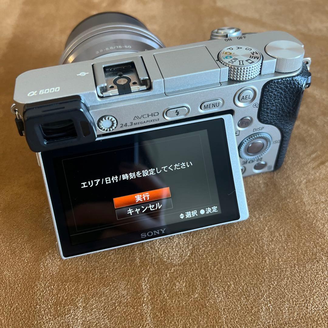 SONY α6000 ミラーレス一眼 ズームレンズ