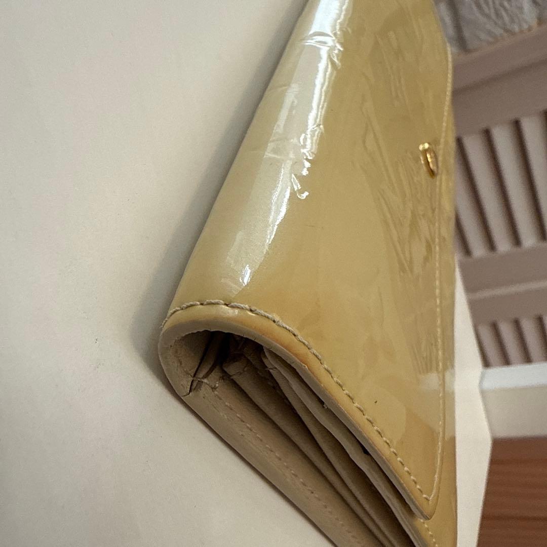 LOUIS VUITTON ルイヴィトン 長財布 ヴェルニ ポルトフォイユサラ