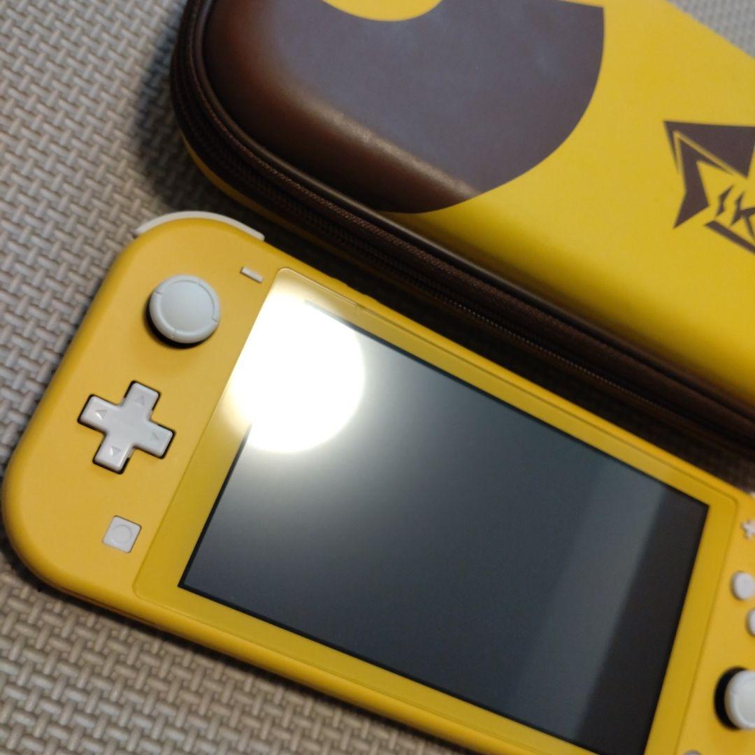 Nintendo Switch Lite （イエロー）ケース＆microSDつき
