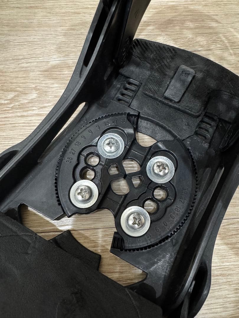 Burton ビンディング GENESIS Re:Flex