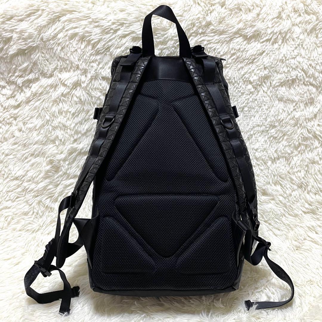 【美品】 バオバオ イッセイミヤケ バックパック ギャランティカード付 ブラック