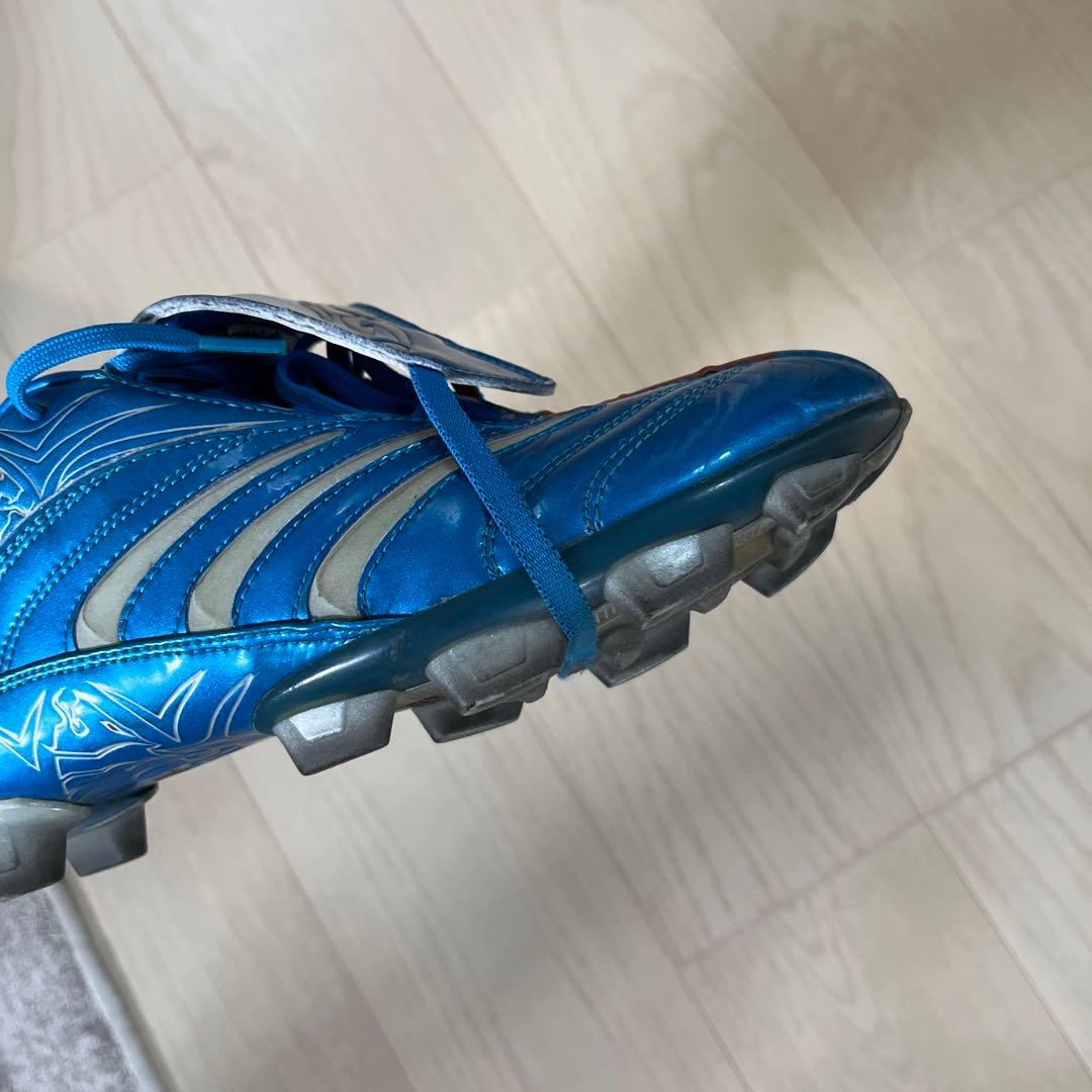 美品】プレデターアブソリュート HG 27.0 ベッカムモデル adidas