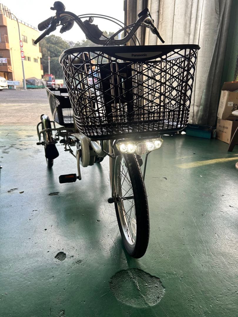 No.619 パナソニックビビライフ BE-ELR83 電動アシスト三輪自転車