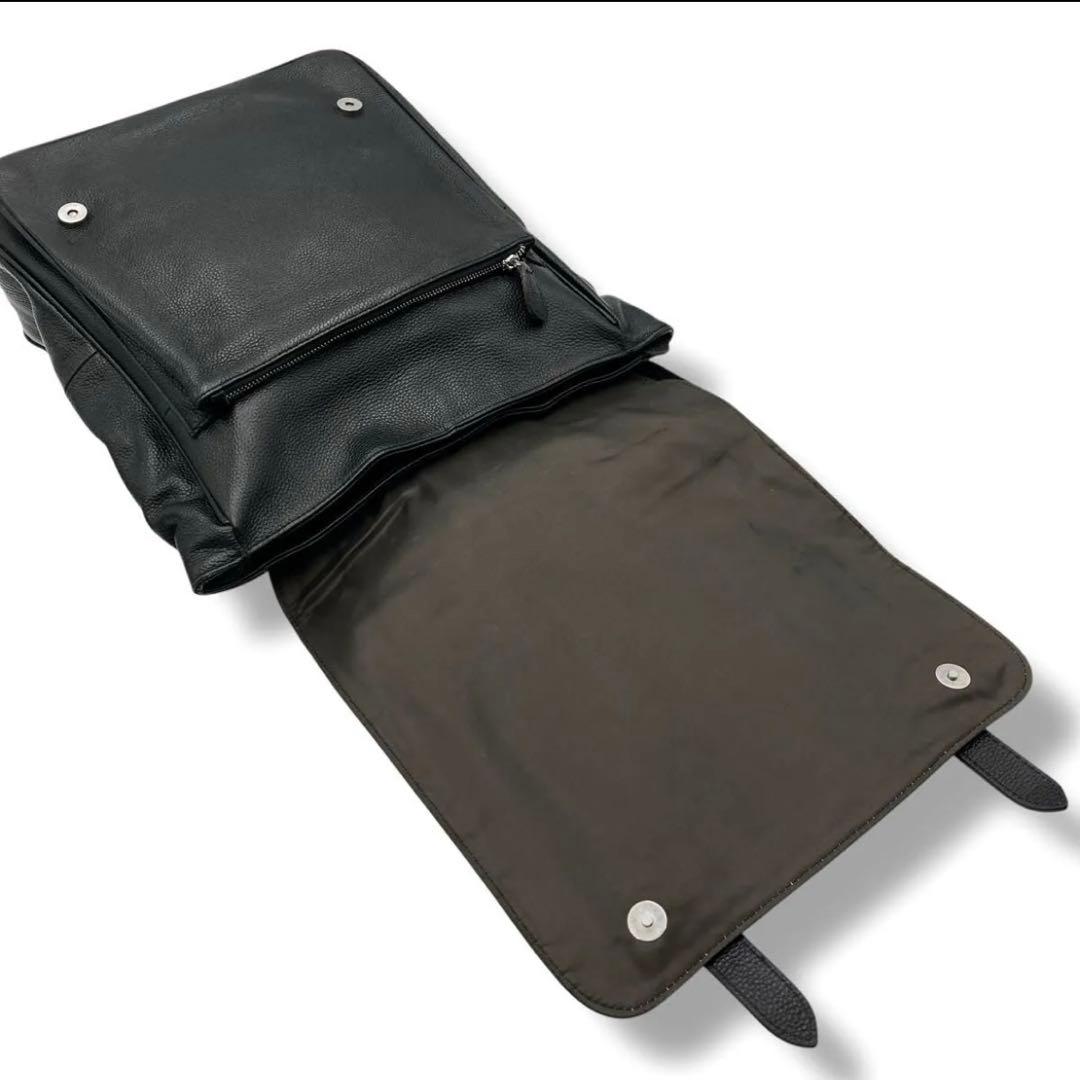 リュックサック ビジネスリュック　バックパック　デイパック レザー　本革　シボ革