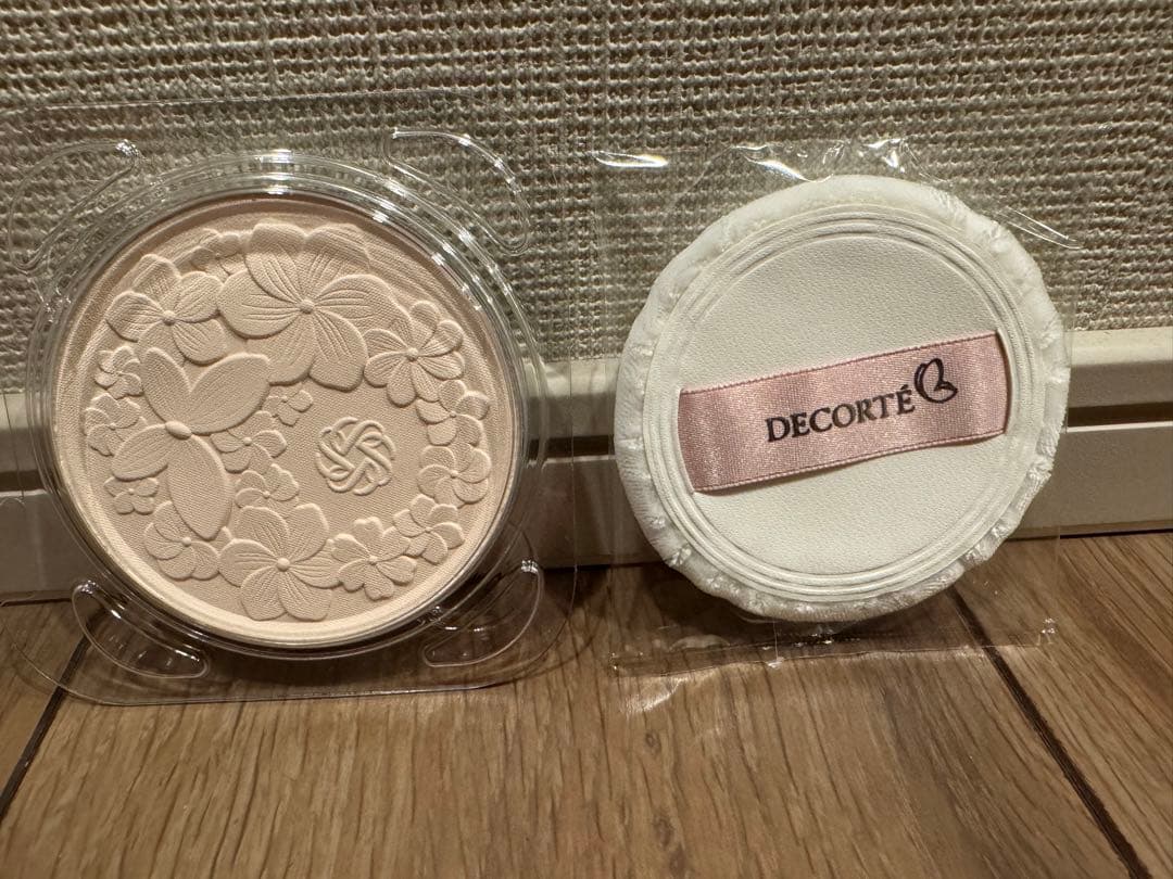 マルセルワンダーズコレクション　2024年最新フェイスパウダー　新品