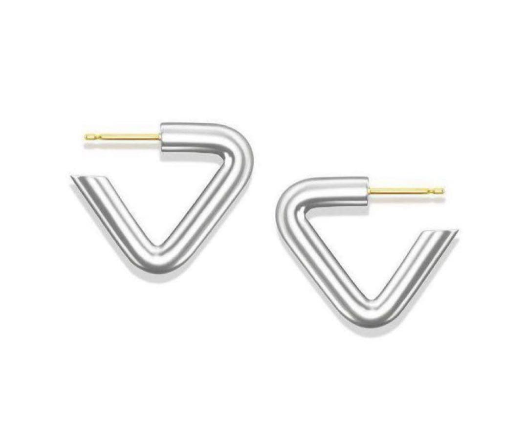 CAREERRING TRIANGLE 501（片耳のみ）