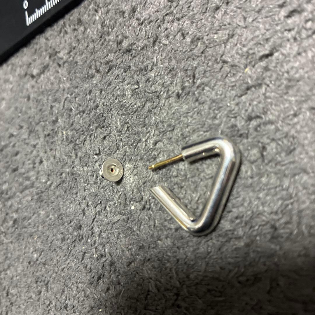 CAREERRING TRIANGLE 501（片耳のみ）