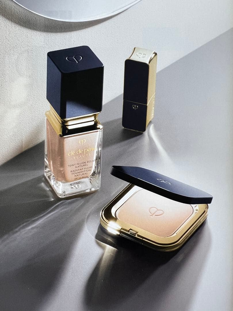 【1/16新入荷②】❣️本体❣️プードルコンパクトエサンシエルｎ