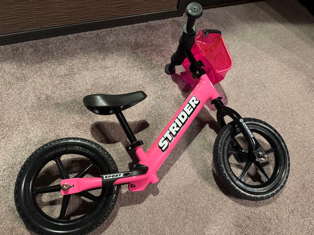 錆なし★ストライダー 12インチ ピンク★バッグ付き