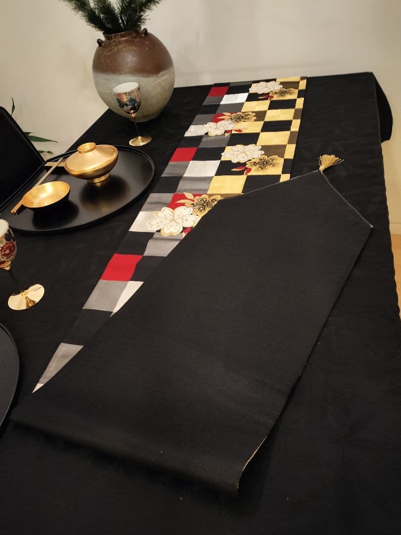 A644★逸品‼️豪華刺繍‼️ひな祭り‼️袋帯正絹テーブルランナー2m16cm