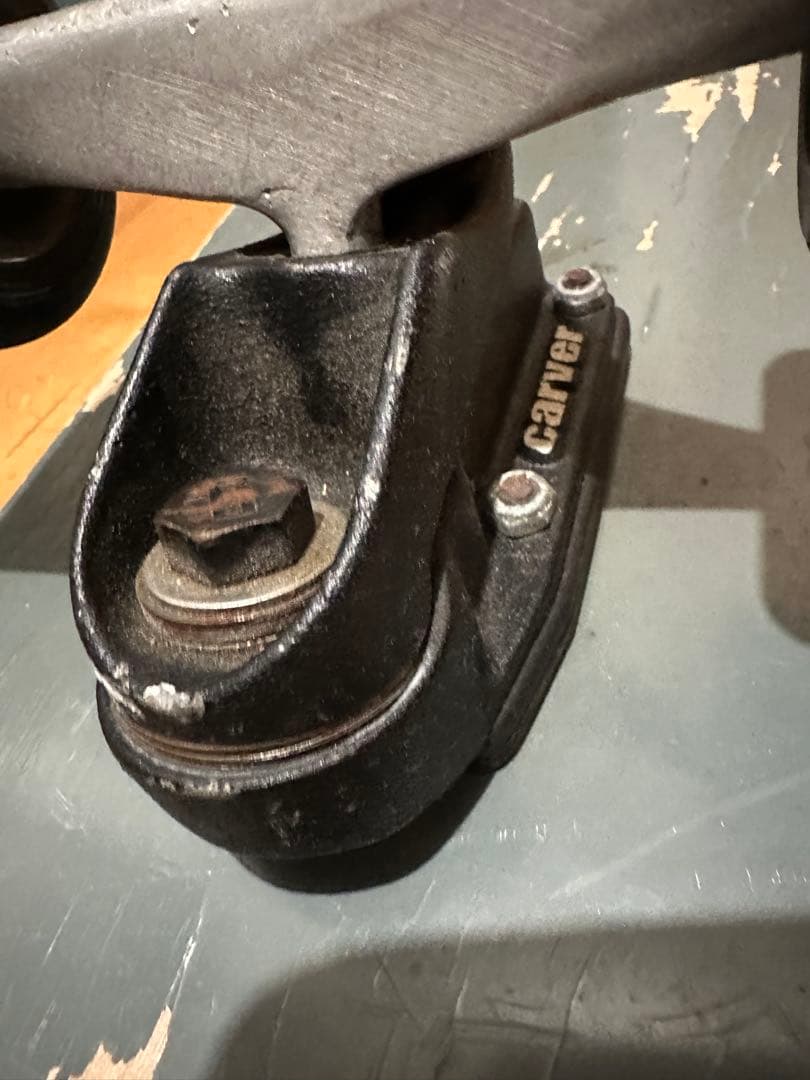 carver グリフィンモデル　37インチ