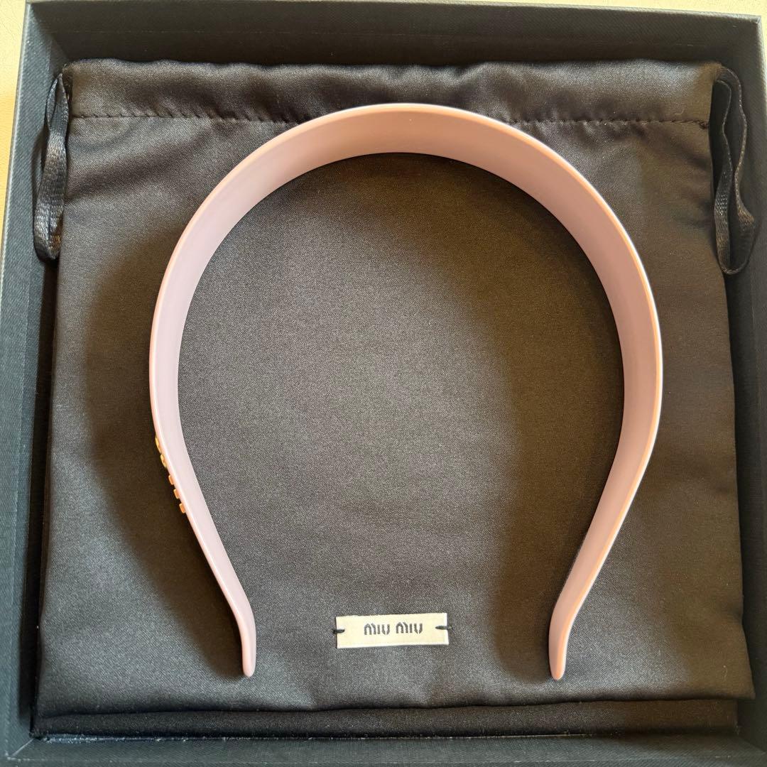 【新品未使用】完売品★MIUMIU ミュウミュウ カチューシャ ピンク 箱あり