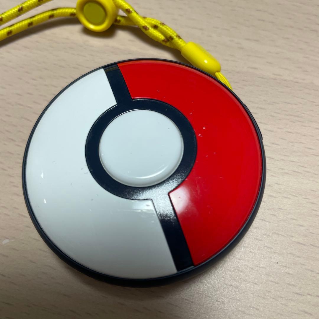 Pokémon GO Plus + (ポケモン ゴー プラスプラス)