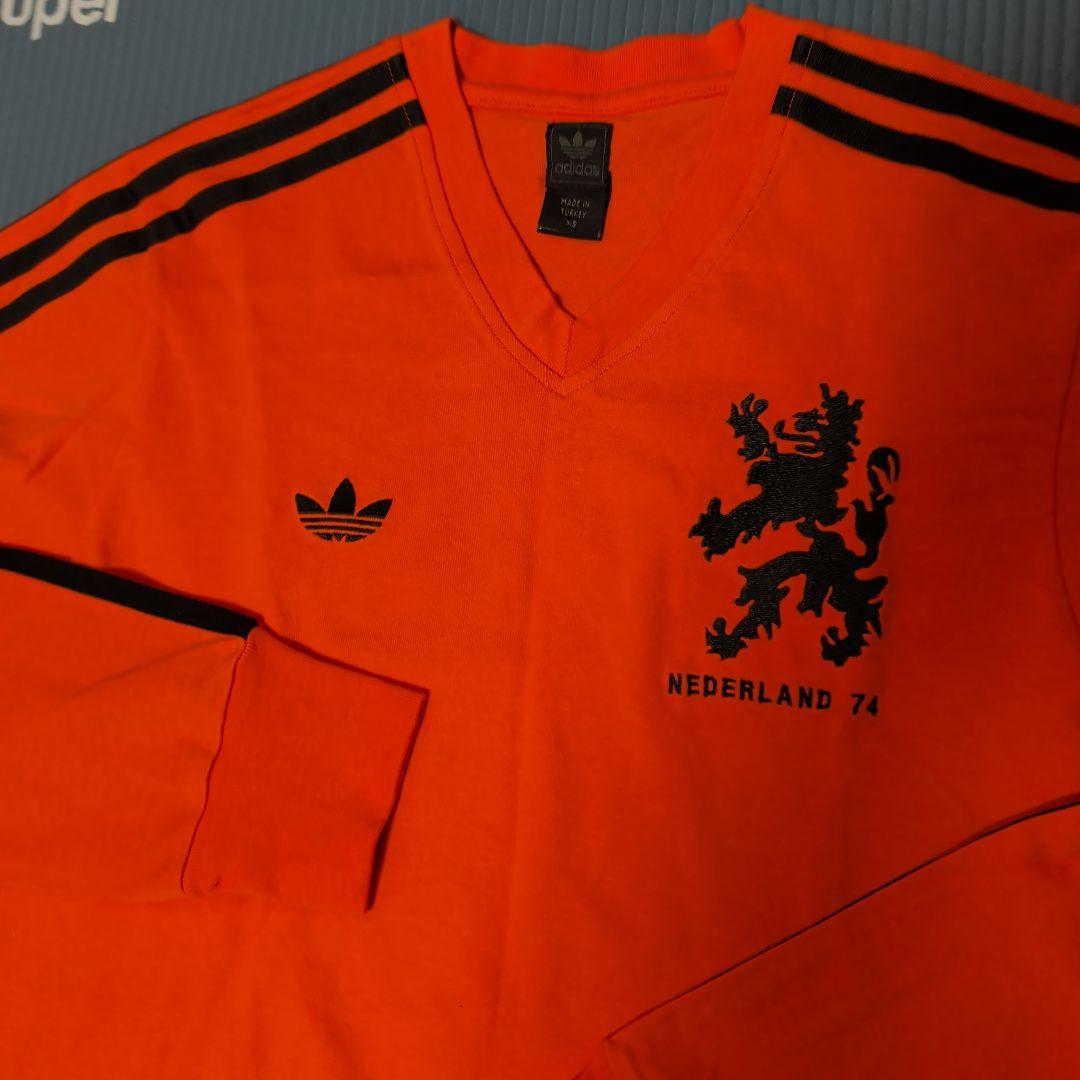 新品未使用品 adidas オランダ代表 74年モデル シャツ XS