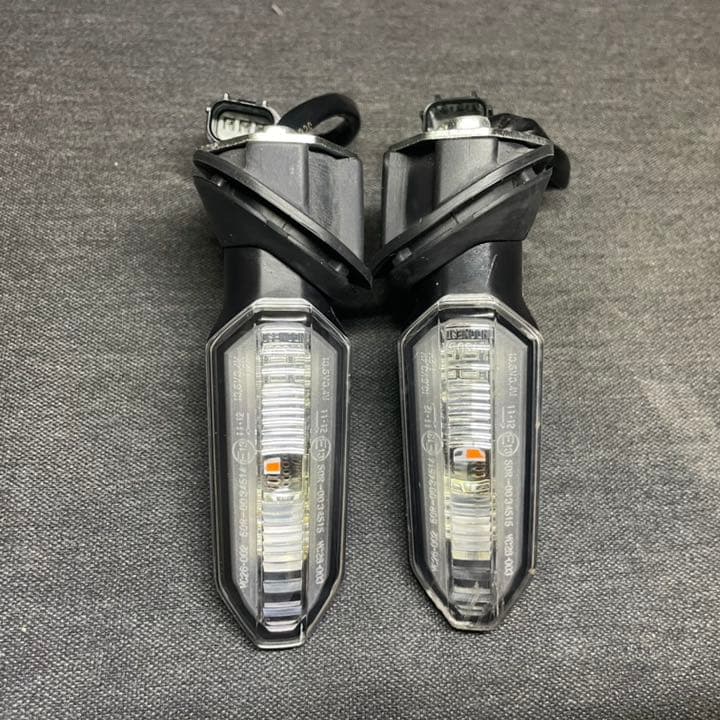 CBR250RR MC51 純正フロントウインカー ウィンカー - メルカリ