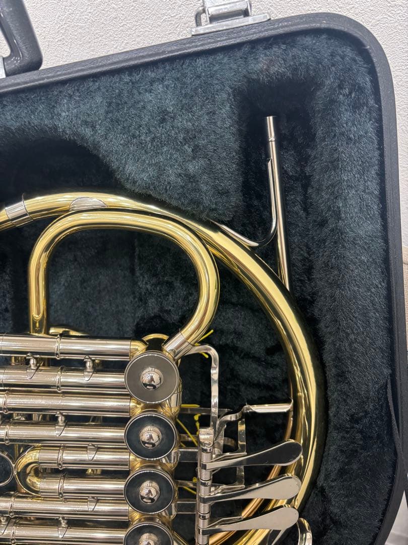 YAMAHA　YHR322 フレンチホルン 未使用マウスピース付き