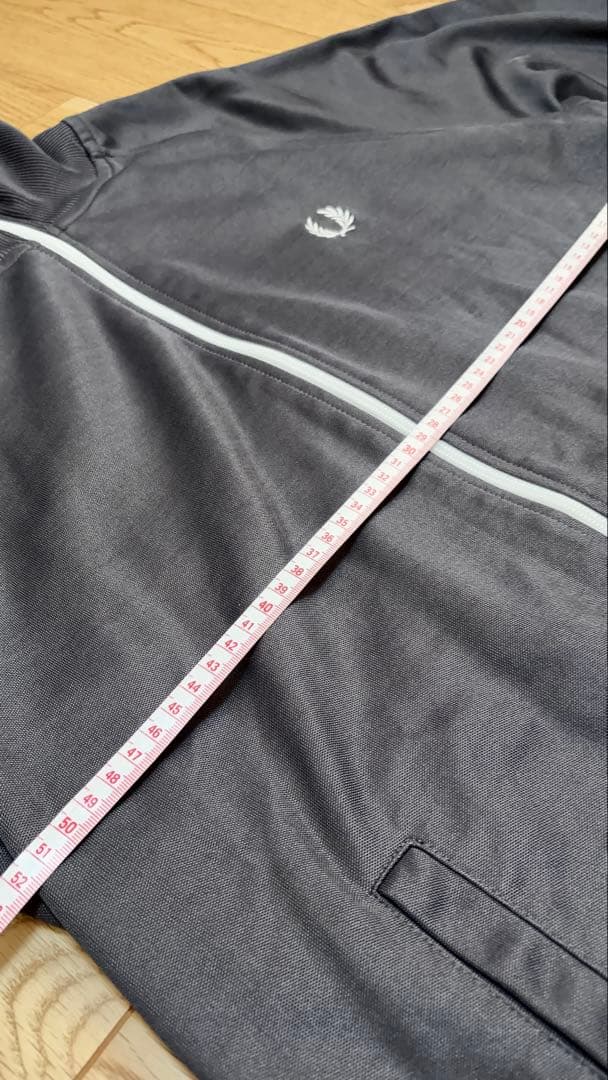 FRED PERRY フレッドペリー トラックジャケット グレー L 美品